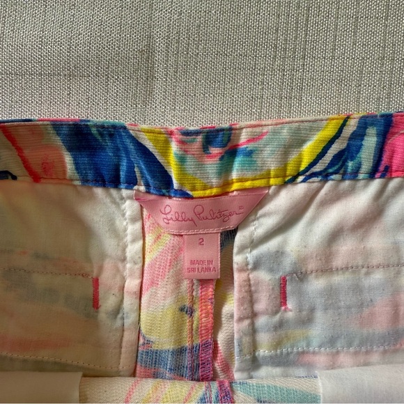 Lilly Pulitzer 4” Adie Shorts Pink Sunset Vacation Colorful Beach Size 2 - Picture 8 of 9